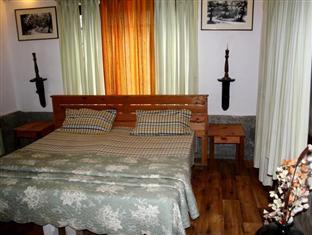 Frozen Woods Resort Mukteshwar Buitenkant foto
